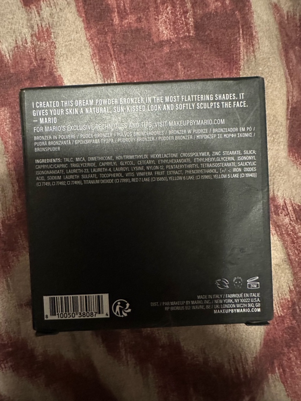 Makeup By Mario SoftSculpt Bronzer -
light medium - Picture 4 of 6